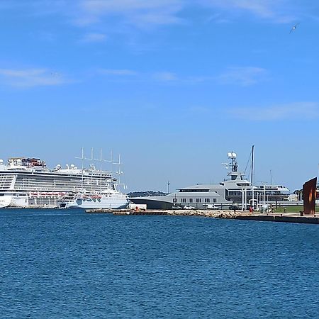 Apartamento Le Voilier - Port De Plaisance - Host Provence La Seyne-sur-Mer Exterior foto